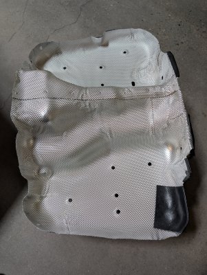 Värmesköld,bränsletank