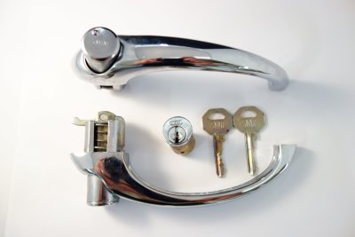 Låssats