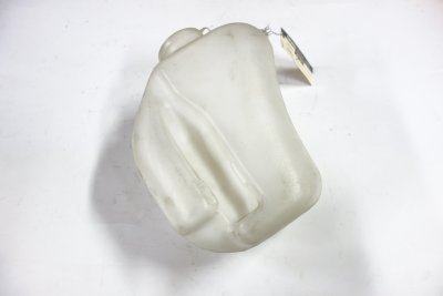 Spolarvätskebehållare
