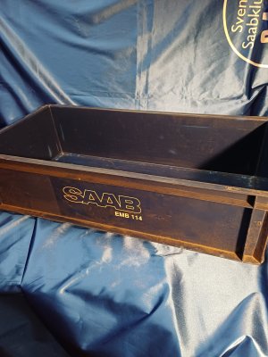 Plastlåda SAAB